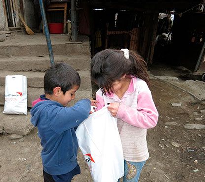 COVID19: Распределение продуктов питания и предметов гигиены среди крайне бедных семей в Армении